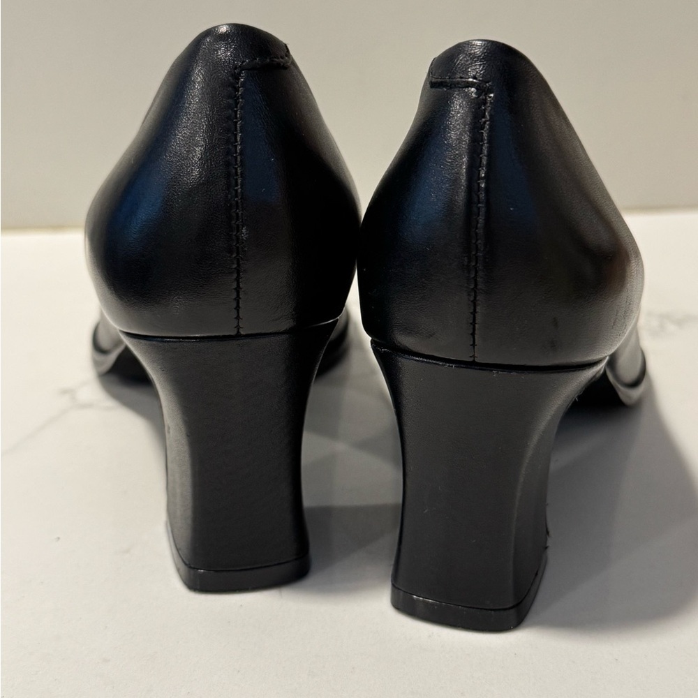Boston Accent Black Leather Square Toe Pumps - Picture 4 of 8